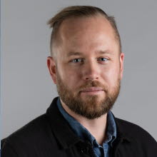 Porträttbild på Johan Kikas är marketing manager för vatten och läsk på Carlsberg
